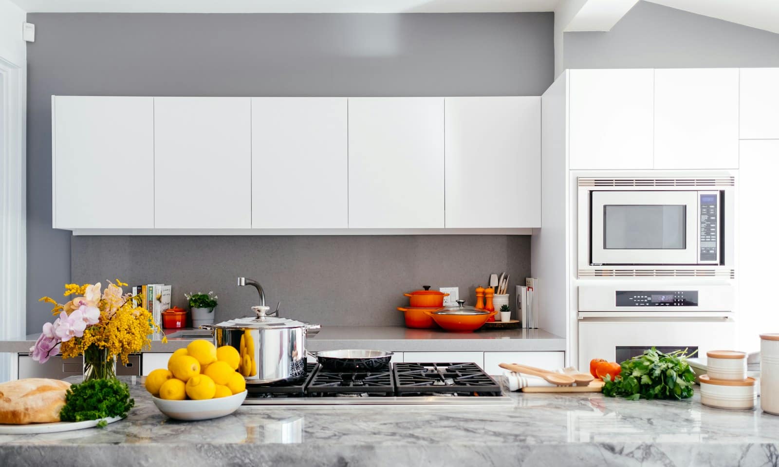 Tableware arranged in a home kitchen